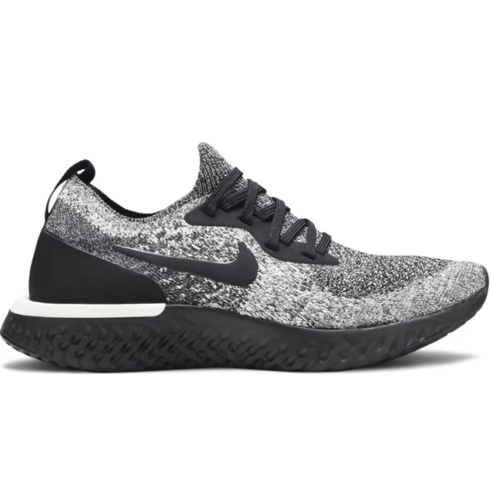 Nike Black and White Athletic Shoes